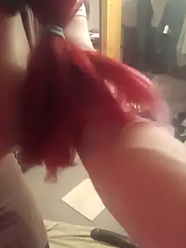 Snapshot of sissytrapdolly24 chatting on 11.04.25 sissytrapdolly24 online show from 11.04.25