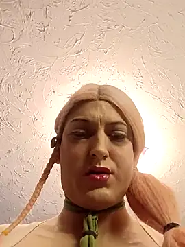 sissytrapdolly24 online show from 11.28.25