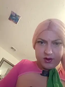 sissytrapdolly24 online show from 02.19.26