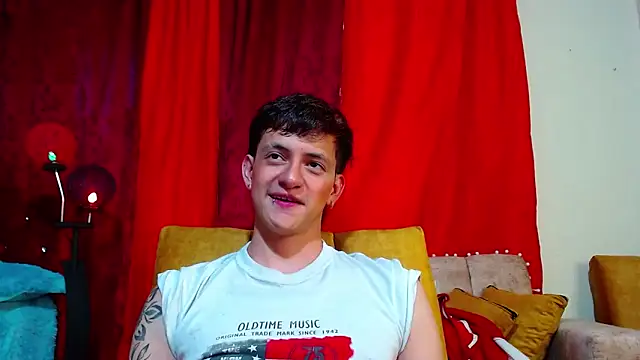 GabyThoms online show from 12.31.24