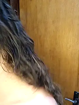 Snapshot of Gaucha93 chatting on 12.29.24 Gaucha93 online show from 12.29.24