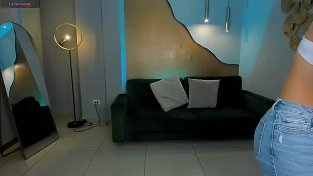 AbbyDalton online show from 09.26.25