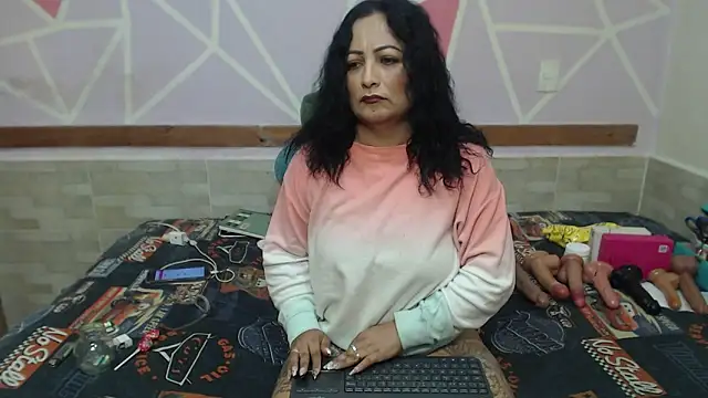 Snapshot of Lena_lawson chatting on 02.04.26 Lena lawson online show from 02.04.26