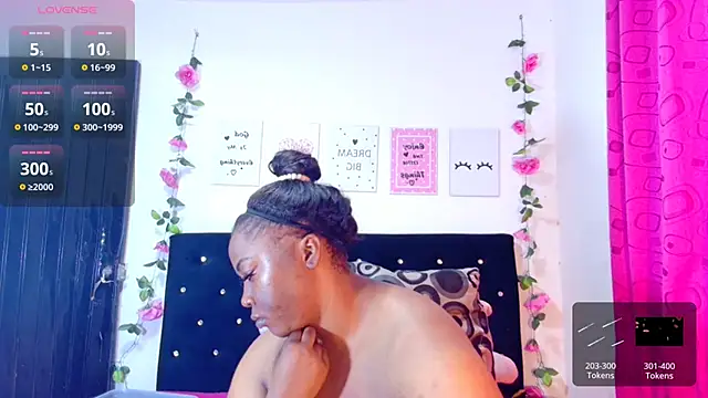 CiaraEbony online show from 01.27.25
