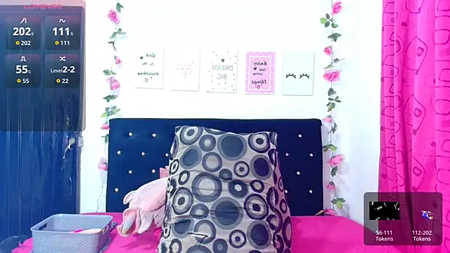 CiaraEbony online show from 10.21.25