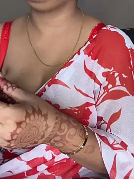 Snapshot of Sexy_Evelynn chatting on 10.25.25 Sexy Evelynn online show from 10.25.25