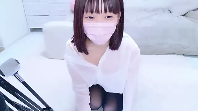 x-naru-x online show from 10.03.25