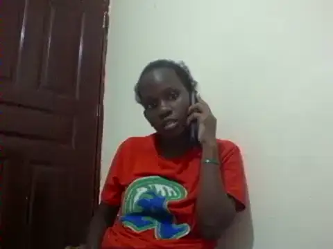 Snapshot of Naomics chatting on 01.24.25 Naomics online show from 01.24.25