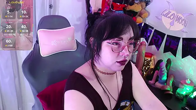 LiloMoon69 online show from 10.22.25