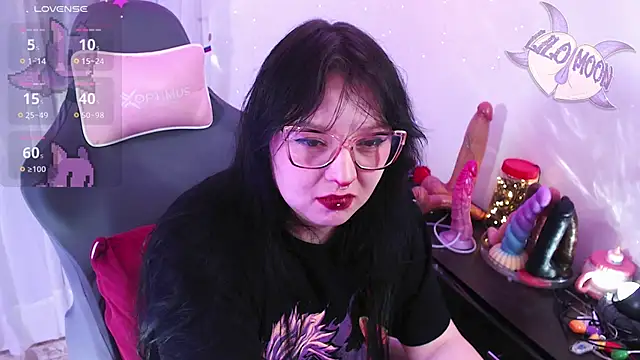 LiloMoon69 online show from 04.21.26