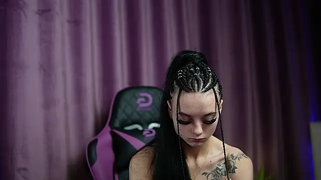 RachelRave online show from 02.09.25