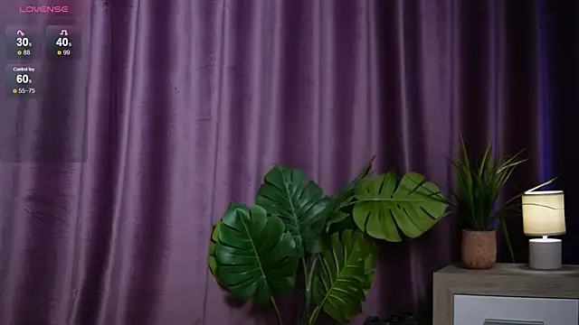RachelRave online show from 09.18.25