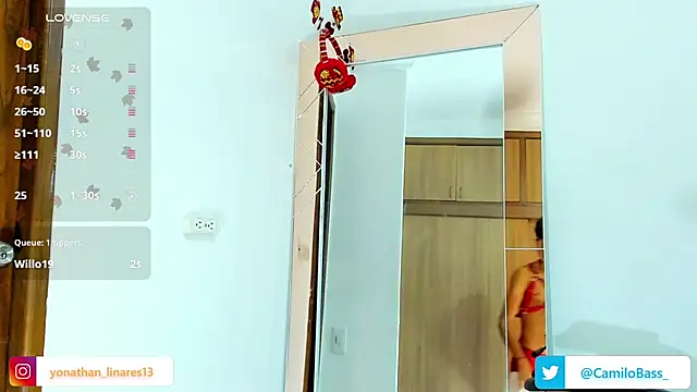 Snapshot of _CamiloBass chatting on 01.18.25 CamiloBass online show from 01.18.25