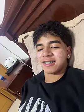 JoanG10 online show from 11.02.25