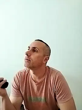 Snapshot of HELL_FIRE chatting on 10.11.25 HELL FIRE online show from 10.11.25