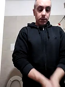 Snapshot of HELL_FIRE chatting on 11.11.25 HELL FIRE online show from 11.11.25