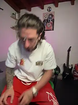 Valentino Xander online show from 12.19.25