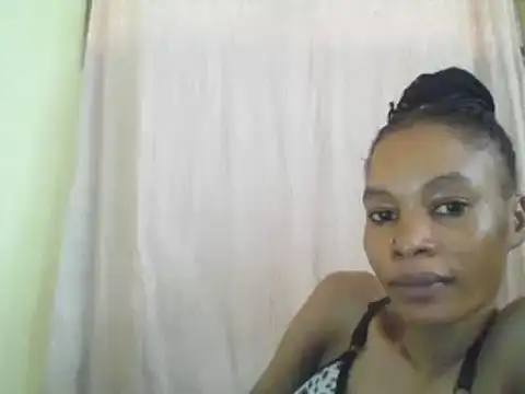 Sweetpetite254 online show from 03.22.25