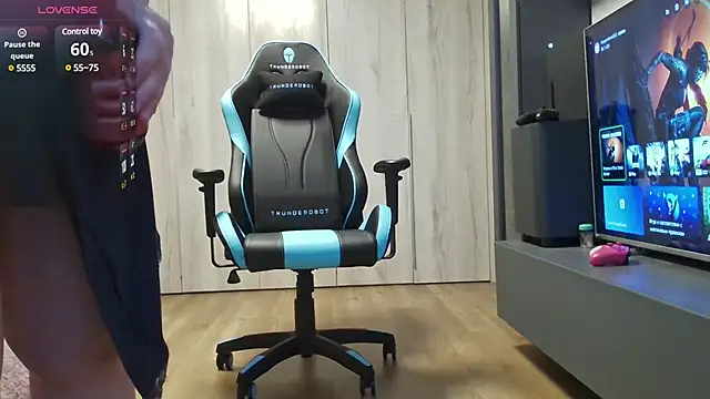 MilaaMilaa online show from 01.20.25