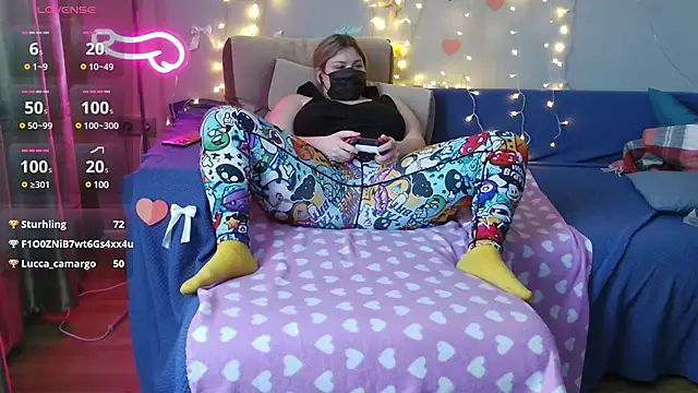 MilaaMilaa online show from 02.11.25