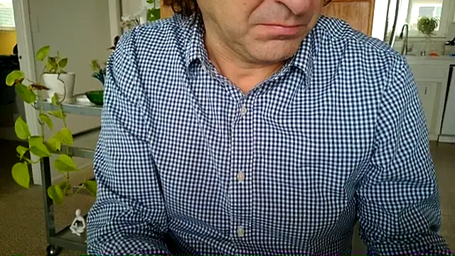 Snapshot of costanza7070 chatting on 02.26.25 costanza7070 online show from 02.26.25