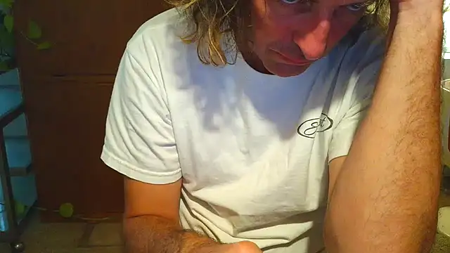 Snapshot of costanza7070 chatting on 09.30.25 costanza7070 online show from 09.30.25