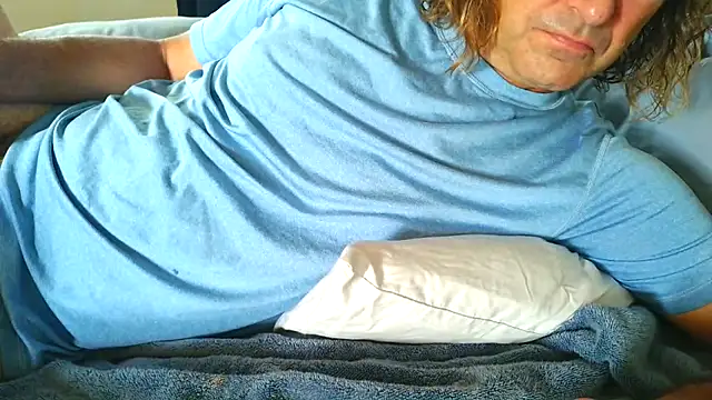 Snapshot of costanza7070 chatting on 10.20.25 costanza7070 online show from 10.20.25