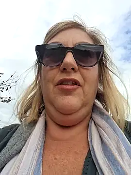 Snapshot of Mara-24 chatting on 10.22.25 Mara-24 online show from 10.22.25