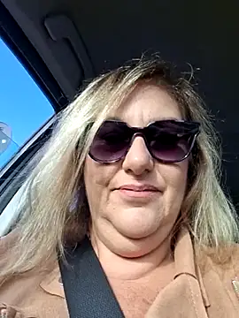 Snapshot of Mara-24 chatting on 10.23.25 Mara-24 online show from 10.23.25