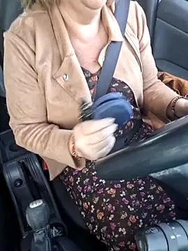 Snapshot of Mara-24 chatting on 11.02.25 Mara-24 online show from 11.02.25