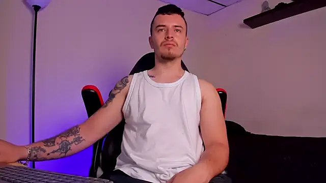 james connor2 online show from 11.02.25