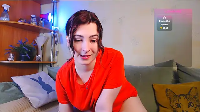 Caroline1995 online show from 11.28.25