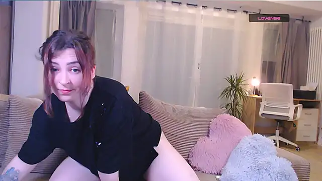 Caroline1995 online show from 03.18.26