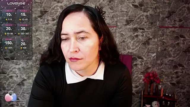 Snapshot of carla_slut_outlimits chatting on 01.22.25 carla slut outlimits online show from 01.22.25