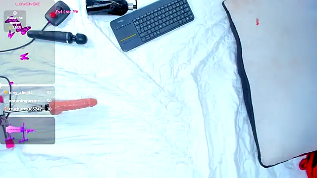 CintiaVega online show from 01.07.25