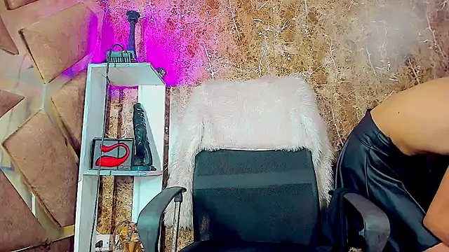 dirtycock2002 online show from 10.08.25