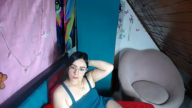 Snapshot of scarrlett40 chatting on 02.08.25 scarrlett40 online show from 02.08.25