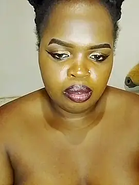 Snapshot of smileyass chatting on 03.01.25 smileyass online show from 03.01.25