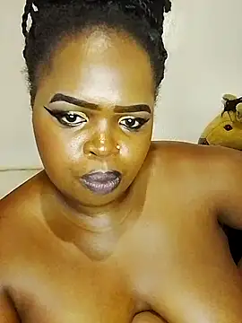 Snapshot of smileyass chatting on 03.02.25 smileyass online show from 03.02.25