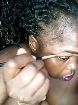 Snapshot of smileyass chatting on 10.01.25 smileyass online show from 10.01.25