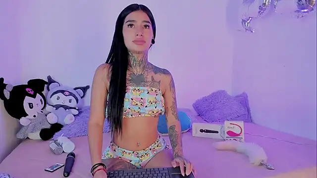 Snapshot of shadowcatt_ chatting on 01.28.25 shadowcatt online show from 01.28.25