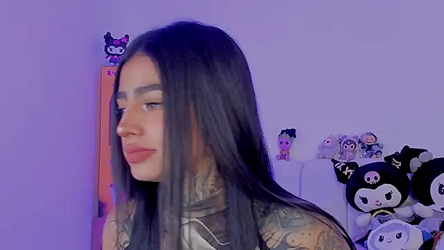 Snapshot of shadowcatt_ chatting on 10.29.25 shadowcatt online show from 10.29.25