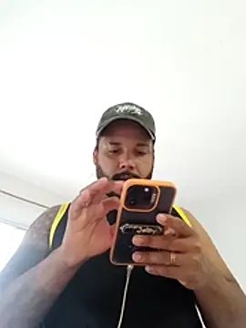 Snapshot of Ale_Mineiro chatting on 07.17.26 Ale Mineiro online show from 07.17.26