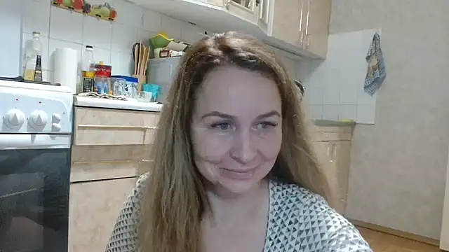 Snapshot of Vika_ chatting on 02.19.25 Vika online show from 02.19.25