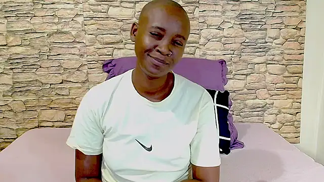 Snapshot of EbonyOlive69 chatting on 05.01.26 EbonyOlive69 online show from 05.01.26