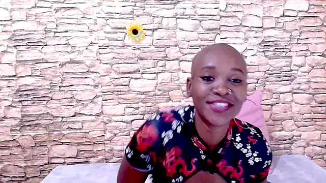 Snapshot of EbonyOlive69 chatting on 05.28.26 EbonyOlive69 online show from 05.28.26