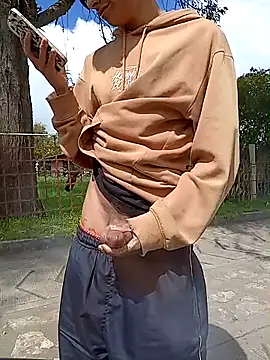 Snapshot of Cuervo_maniaco chatting on 11.08.25 Cuervo maniaco online show from 11.08.25