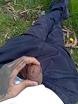 Snapshot of Cuervo_maniaco chatting on 11.11.25 Cuervo maniaco online show from 11.11.25