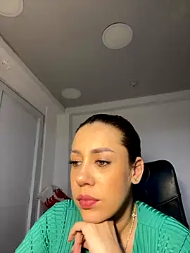 AnnbellaRosse online show from 10.06.25