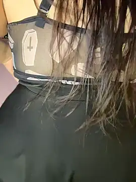 Mizztikaa online show from 04.28.26